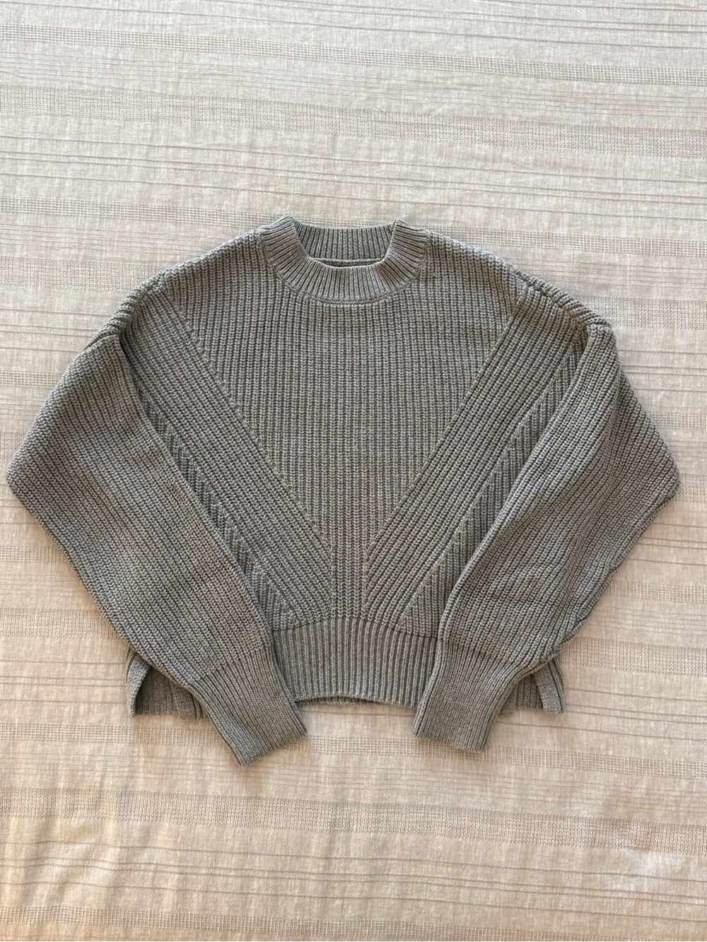 Abercrombie & Fitch Gray Ribbed Crewneck Sweater